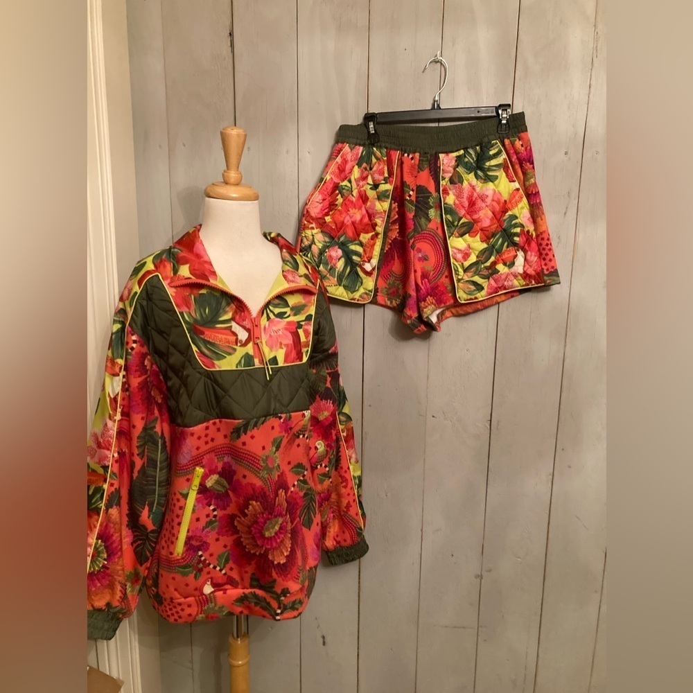 FARM RIO ANTHROPOLOGIE  Blooming Gardens, Quilted, Anorak & Sweatshorts Set S-L - Picture 6 of 13